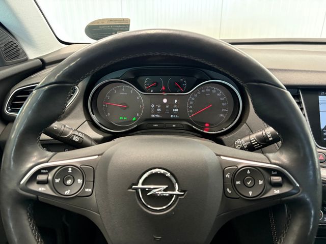 Grandland X Ultimate 1.2 Turbo AHK LED TEMP