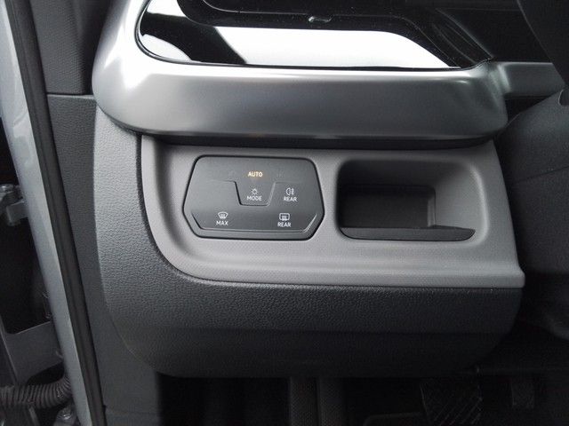 Fahrzeugabbildung Volkswagen ID.Buzz Pro LED AHK PDC DAB KEYLESS