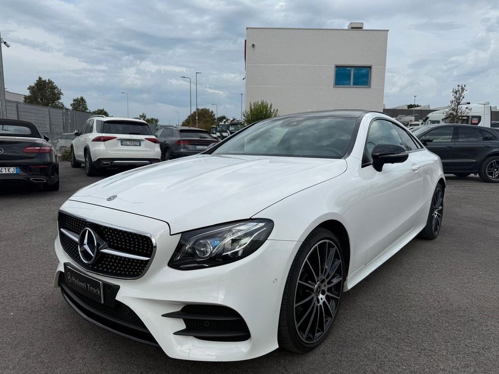 Image of Mercedes-Benz E 220