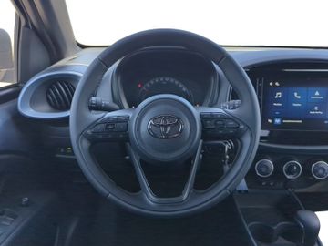 Toyota Aygo (X) - 12