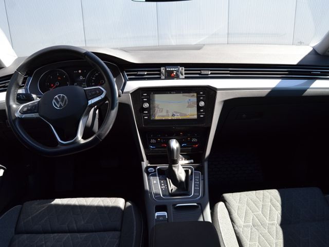 Passat Variant 2.0 TDI DSG Business AHK/IQ.DRIVE