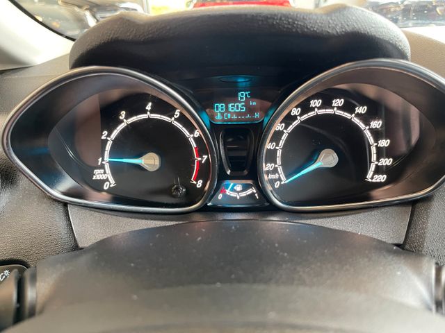 Ford Fiesta Titanium *NAVI*KLIMAAUTOMATIK*SZHZ*