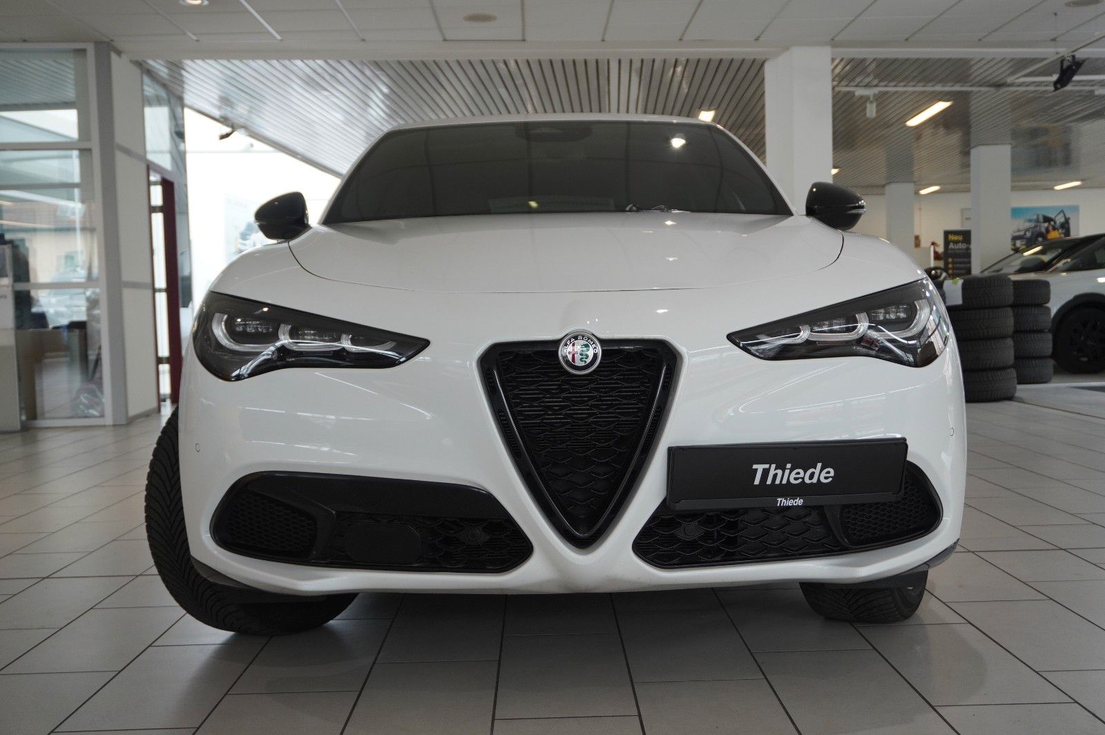 Fahrzeugabbildung Alfa Romeo Stelvio 2.2D VELOCE Q4 NAVI/LED/KAMERA/MATRIX/SH