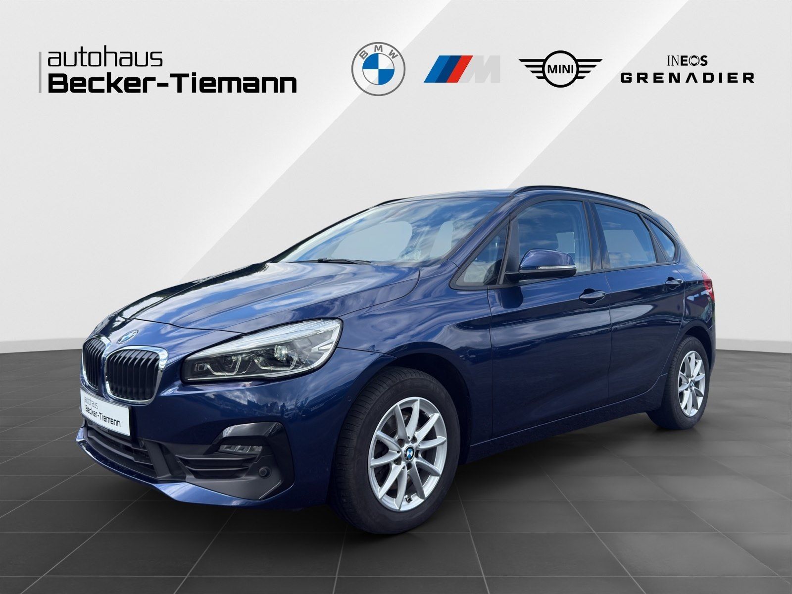BMW 220d xDrive Active Tourer *AHK*ACC*KAMERA*ADADPT