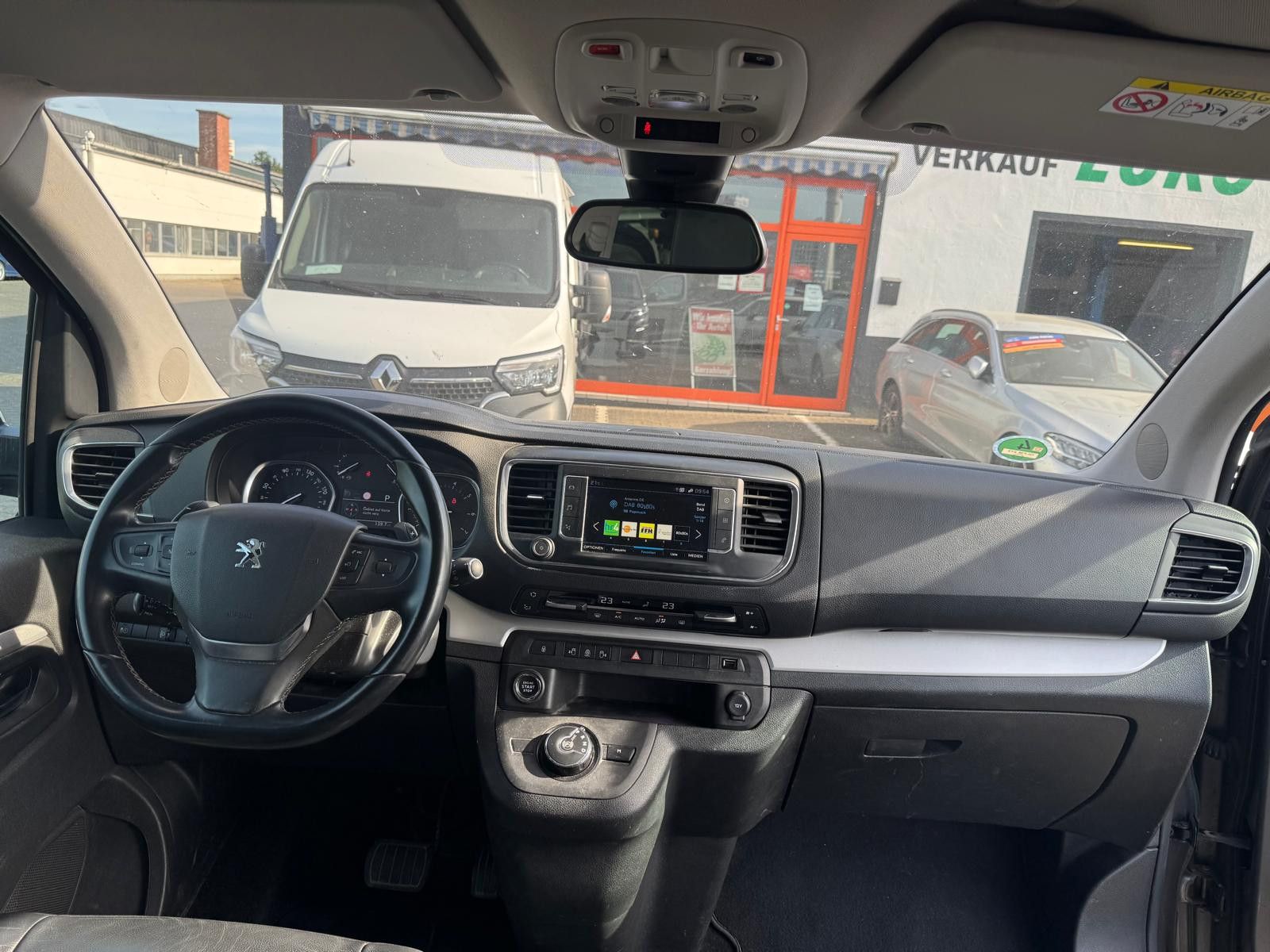 Fahrzeugabbildung Peugeot TravellerBusiness/ 1.HAND/SCHECKHEFT/ZAHNRIEMEN