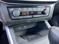 SEAT Arona 1.5 TSI DSG FR 1HD SHZ NAV KAM LED 4J GAR bei Autohaus Landmann & Maier OHG