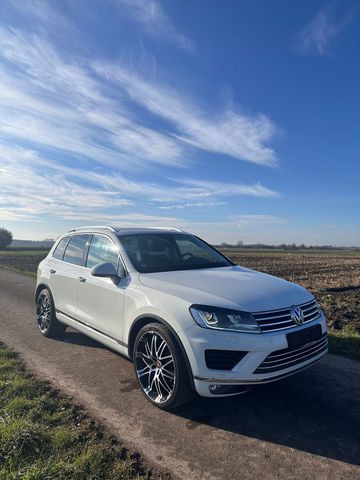 Volkswagen VW Touareg 3.0 TDI 22 Zoll Facelift Euro 6