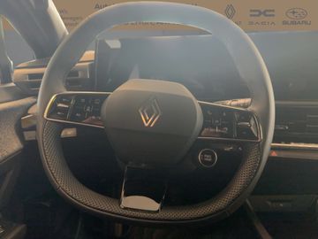 Renault Clio VI Techno TCe 115 PS mit Winterpaket Kamera