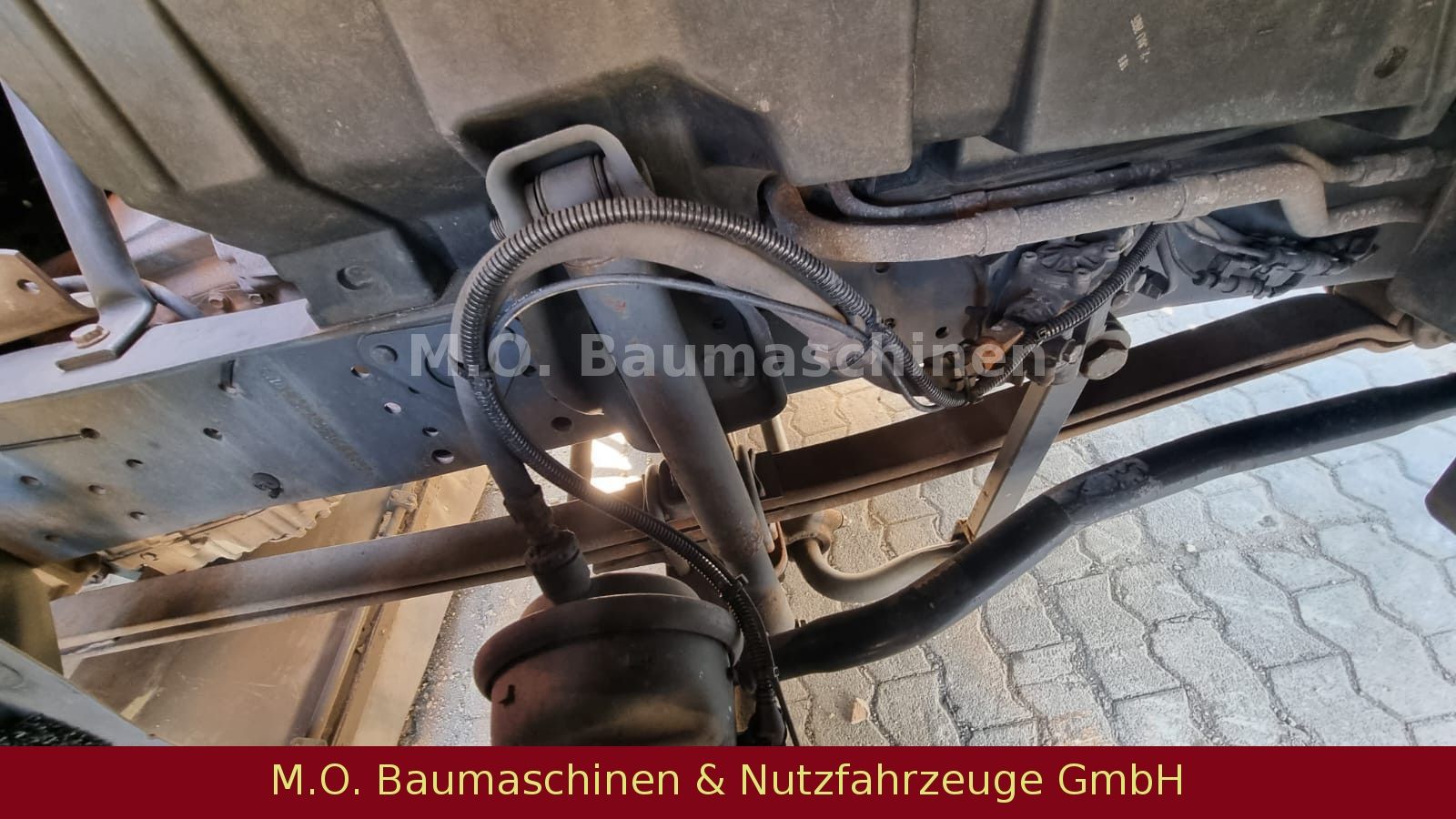 Fahrzeugabbildung Mercedes-Benz Atego 1523