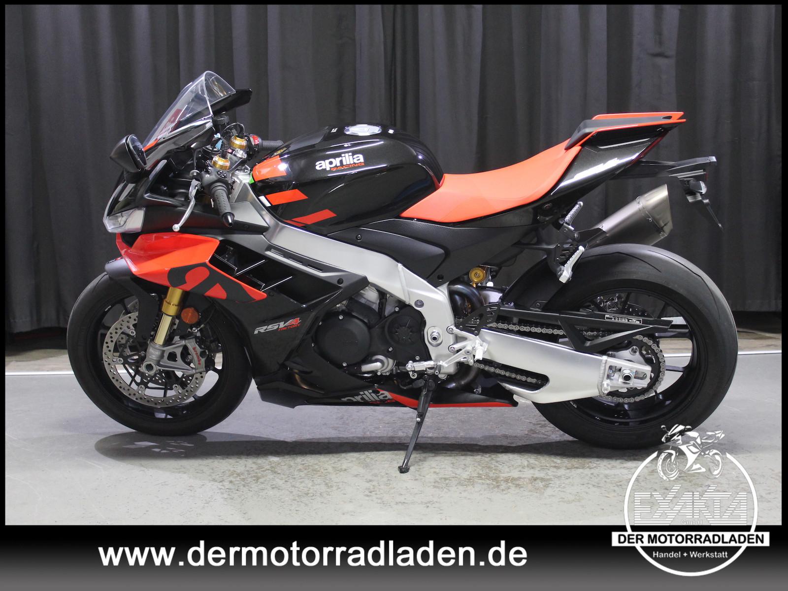 Aprilia RSV 1100 V4 FACTORY // AKRAPOVIC //