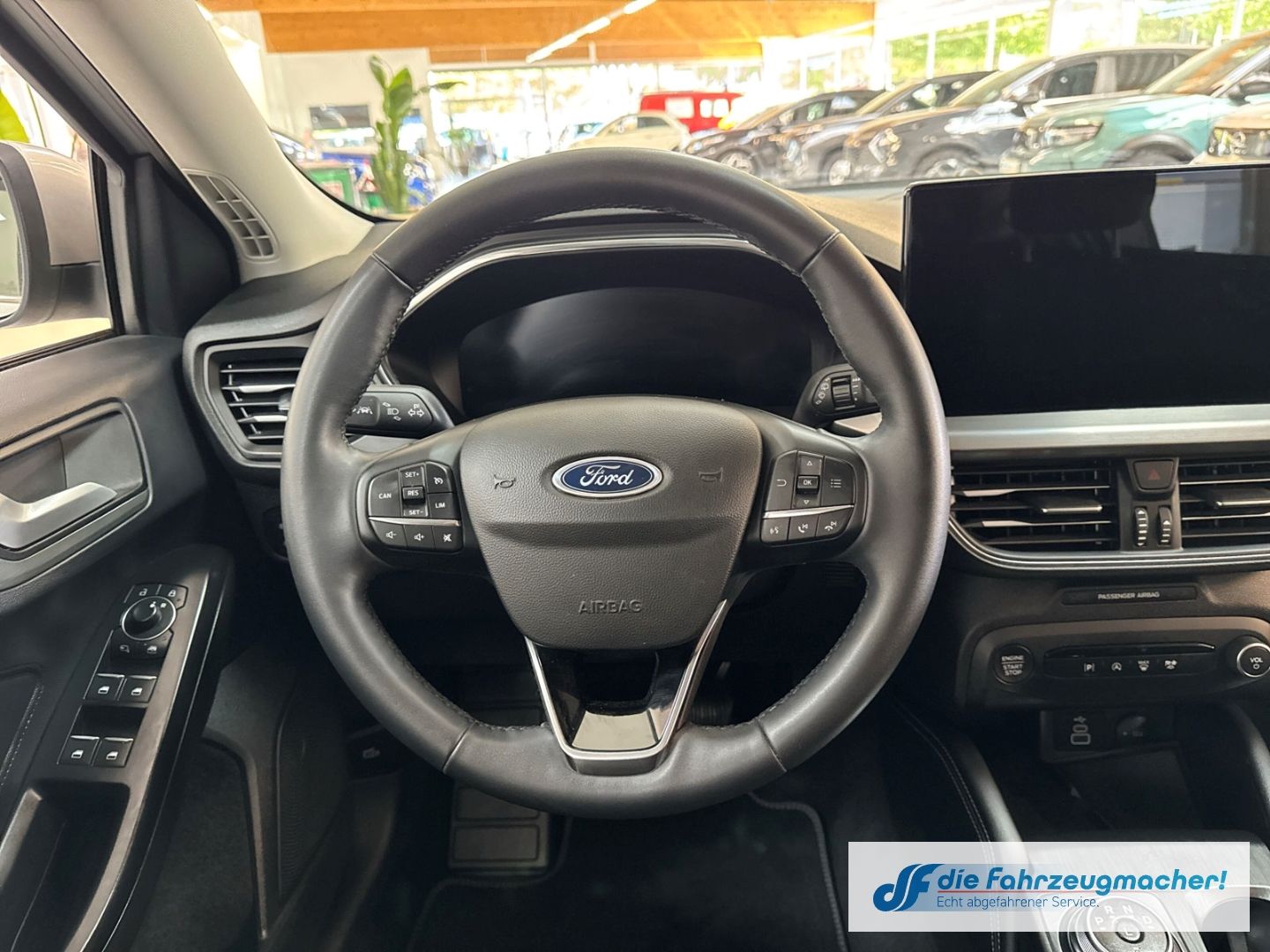 Fahrzeugabbildung Ford Focus Turnier Titanium X Navi Digitales Cockpit
