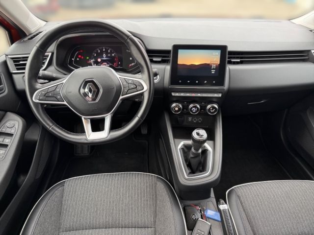 Fahrzeugabbildung Renault Clio V Intens 1.0 TCe LPG +CARPLAY+KLIMA+SHZ+DAB