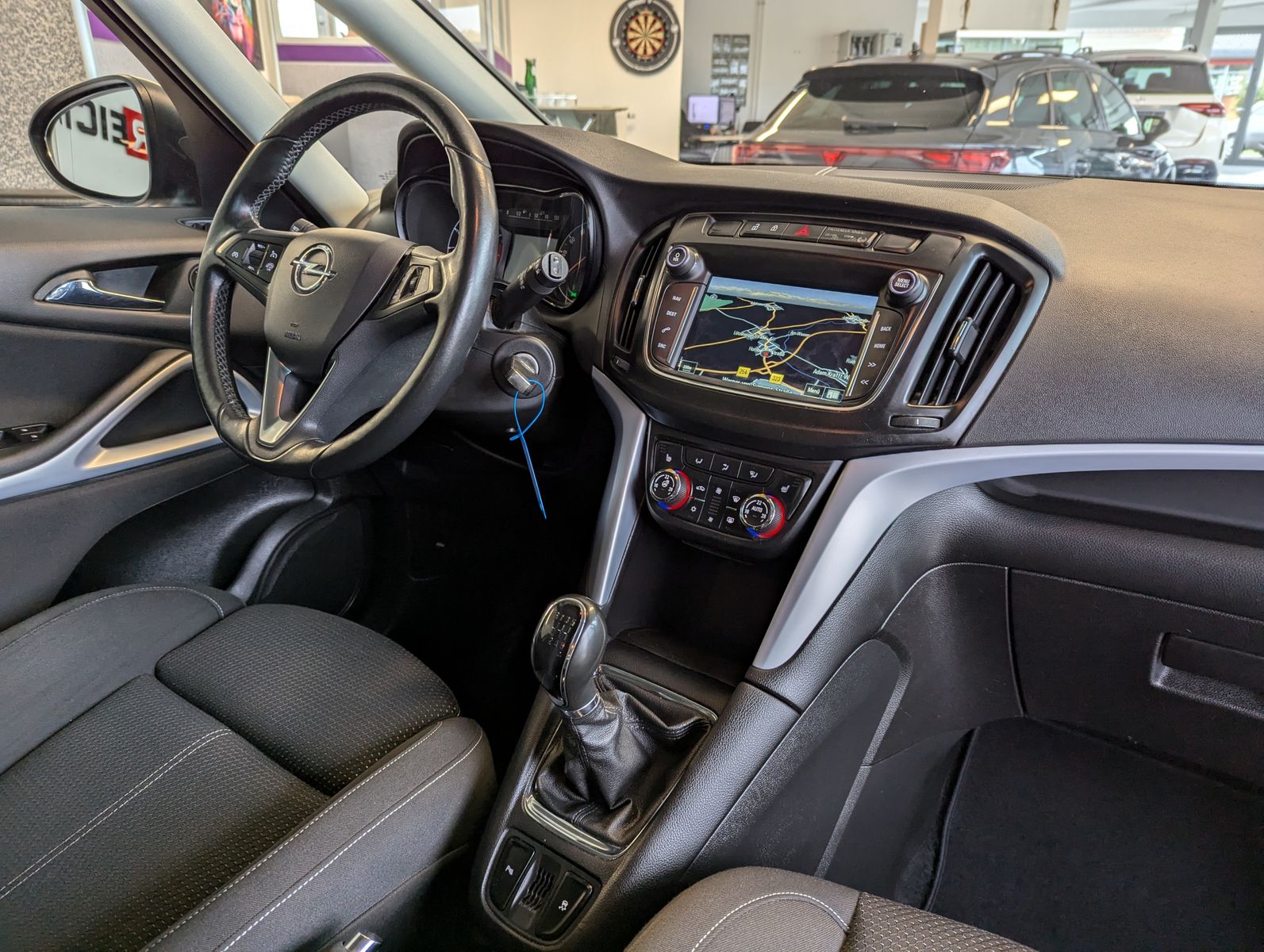 OPEL Zafira 1.4 Turbo 7-Sitze Navi-950 Kamera - Image 11