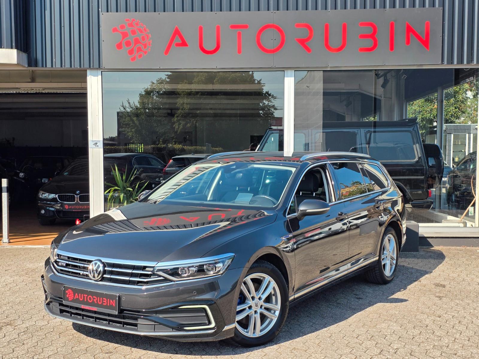 Volkswagen Passat Variant GTE 1.HAND/TOT/HUD/PANO/MASSAGE