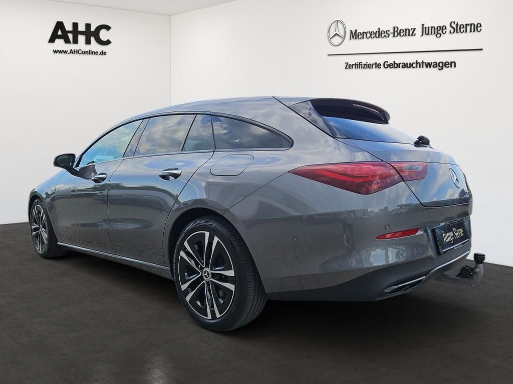 Fahrzeugabbildung Mercedes-Benz CLA 180 SB Night AHK Pano KeyLess Totwi. Ambie.