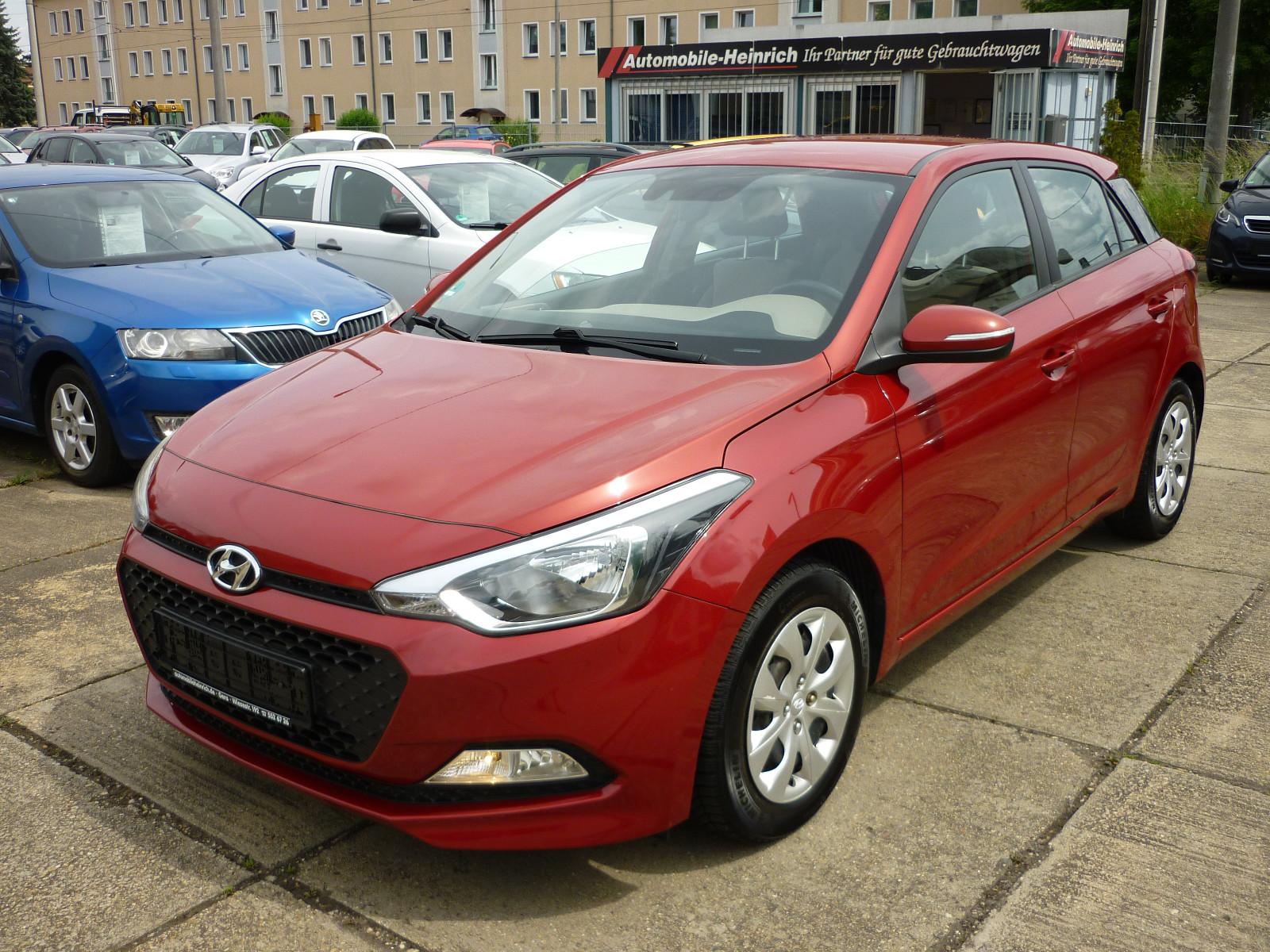 Hyundai i20 1.2 Trend 1.Hand...! Scheckheftgepflegt...!