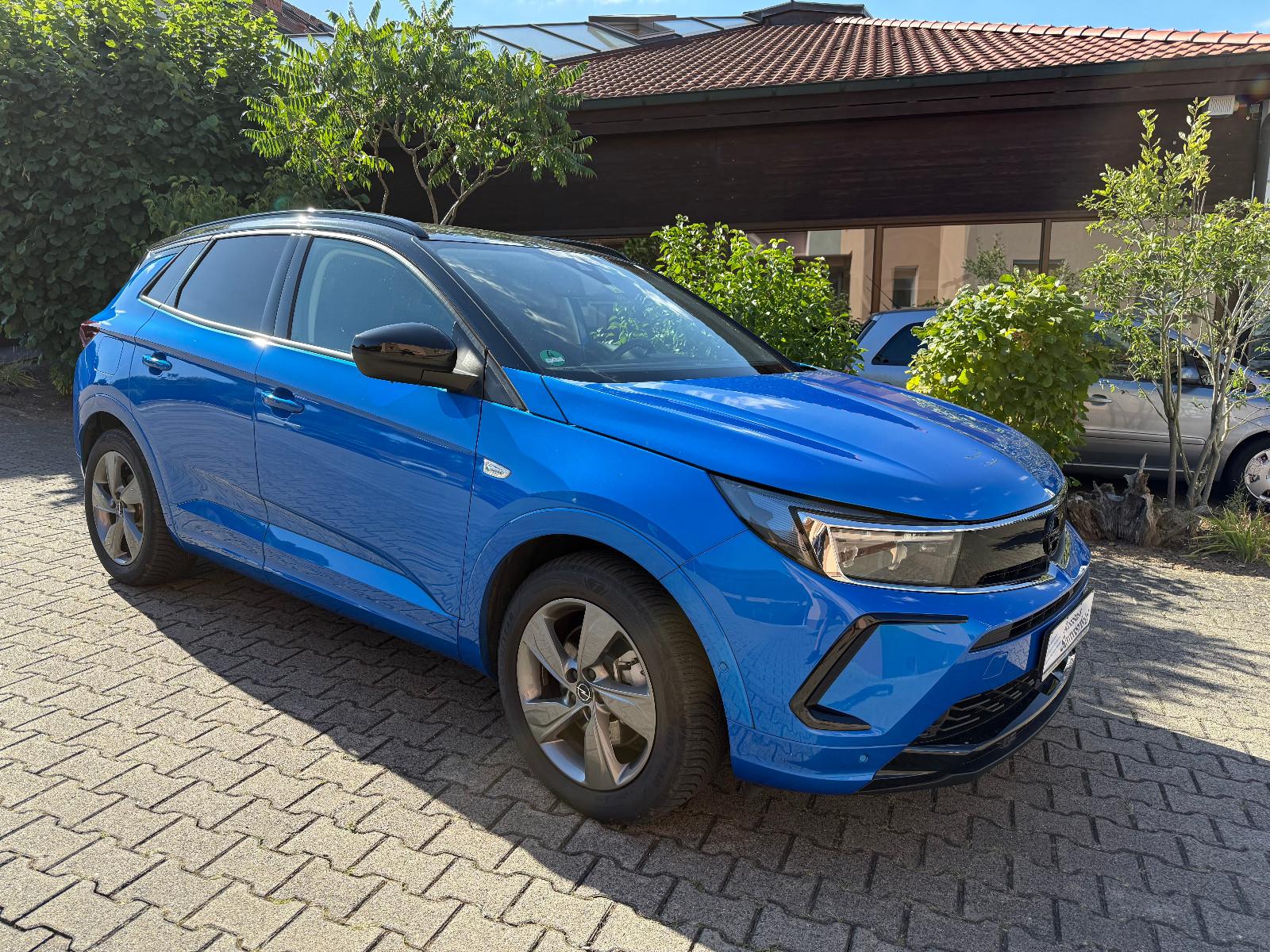 Opel Grandland GSe AHK