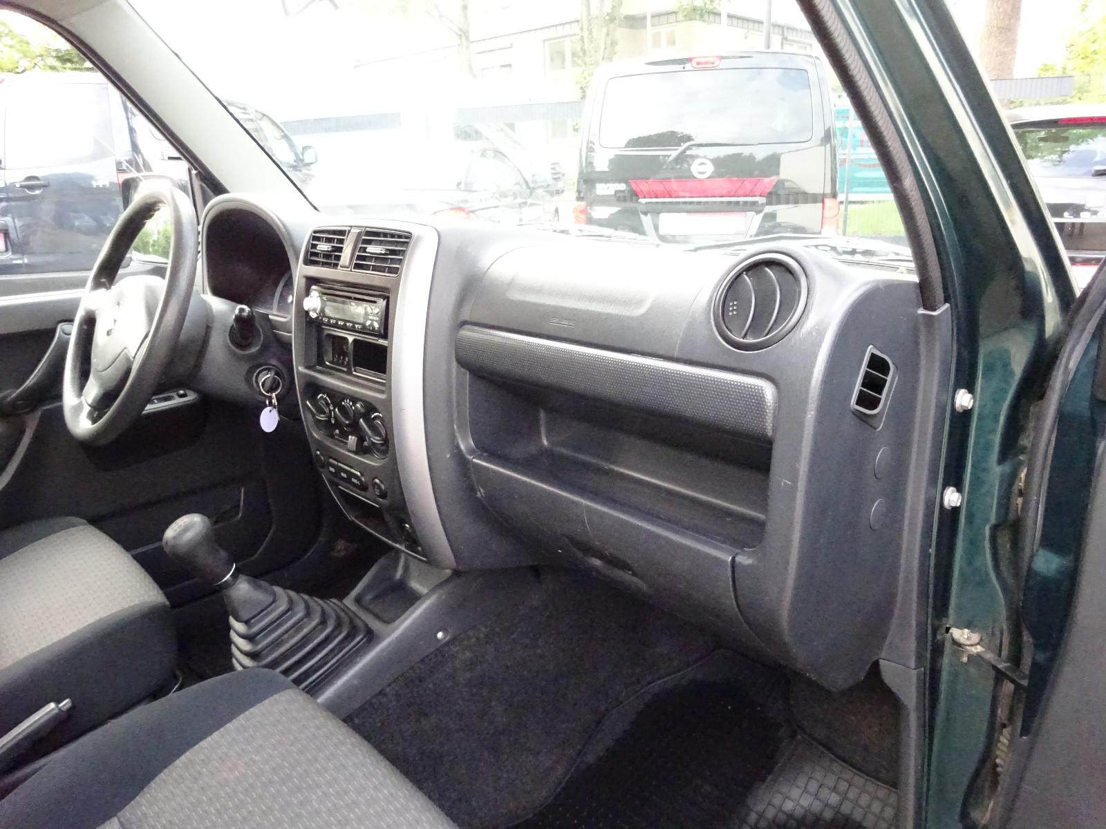 SUZUKI JIMNY - RANGER - ATTELAGE - 86 CV - 4X4 - BVM