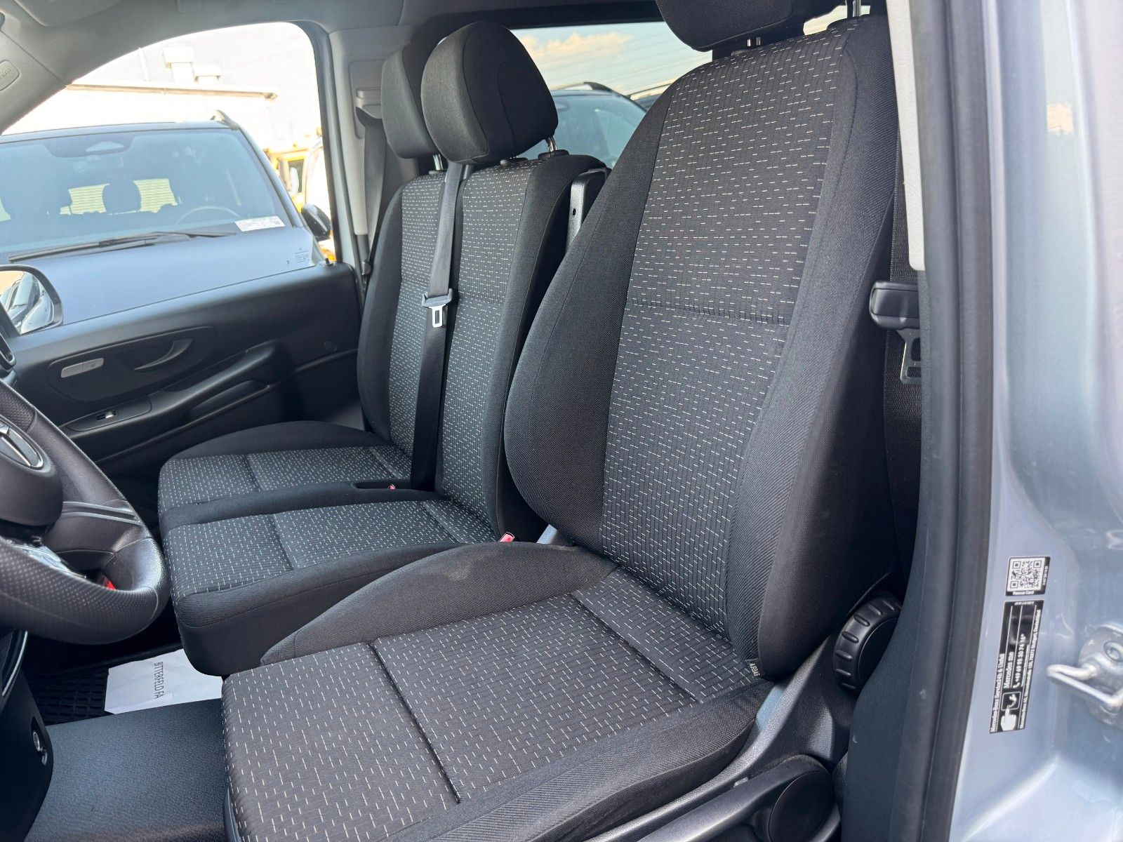 Fahrzeugabbildung Mercedes-Benz Vito 116 CDI Tourer 3200 2xKlima Navi Kamera