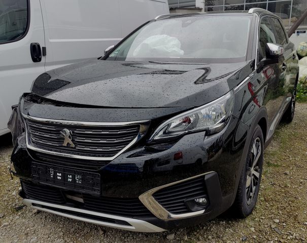 Peugeot 5008 Crossway 1.2 e-THP