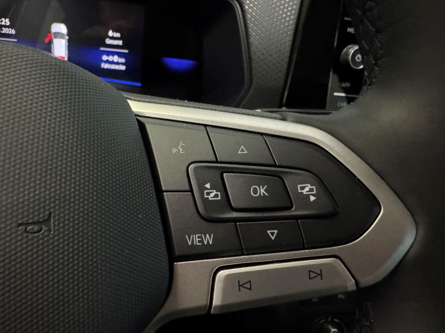 Fahrzeugabbildung Volkswagen T-Cross 70 kW 1.0 TSI Digitales Cockpit LED ACC