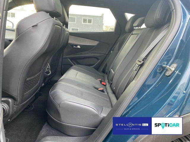 Peugeot 3008 GT Hybrid4 300 EAT8 Glasdach Sitzheiz CarPl