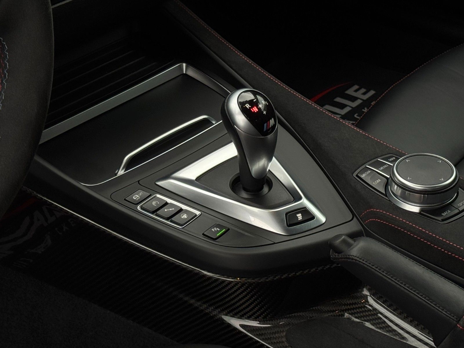 Fahrzeugabbildung BMW M2 CS 1of2200 Carbon Alcan. M-Drivers H&K Kam
