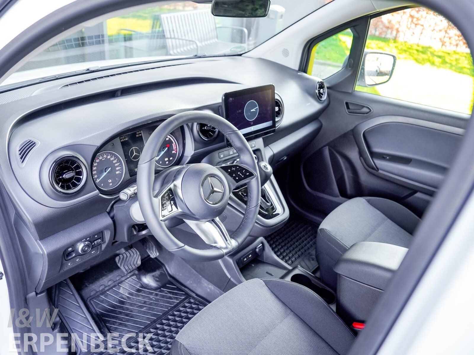 Fahrzeugabbildung Mercedes-Benz eCitan Kasten BASE Lang/Winter-Paket/CarPlay