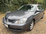 Mitsubishi Lancer 1.6 Invite *Lim.*Automatik*Klima*Neu Tüv - Mitsubishi aus 2005