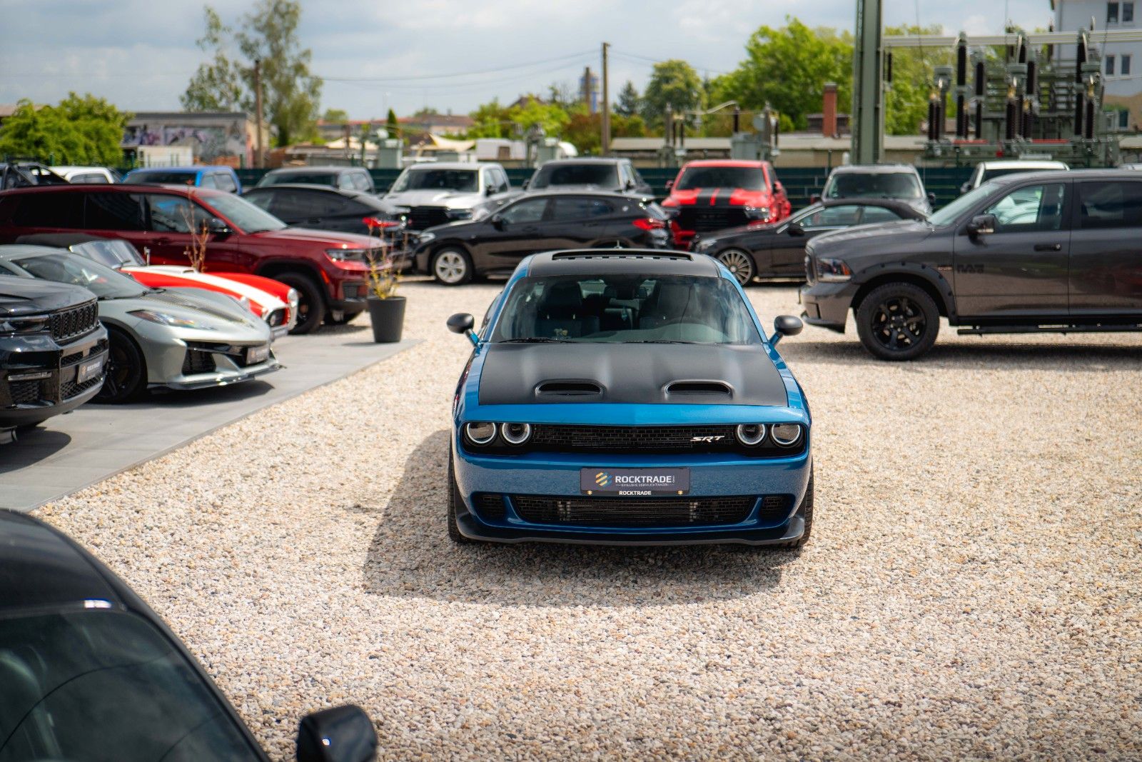 Fahrzeugabbildung Dodge Challenger 6.4 V8 SRT 392 R/T 1320 SCAT PACK