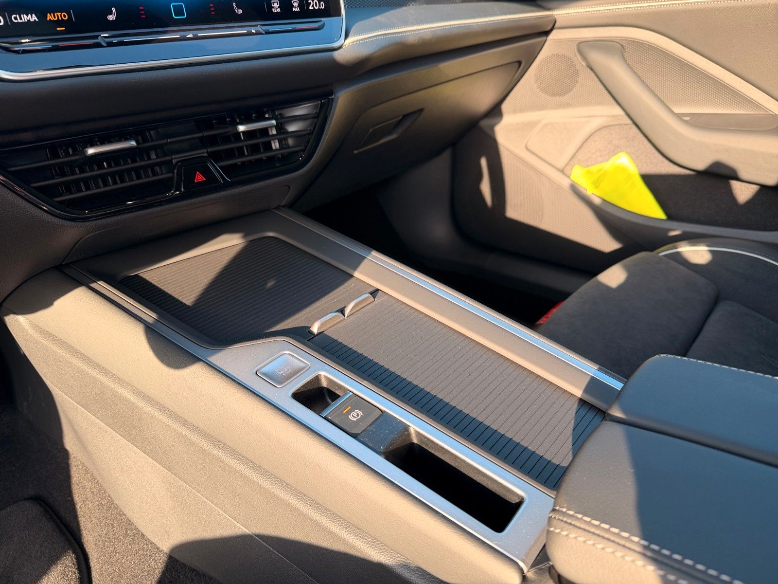 Volkswagen Passat Variant - Bild 24