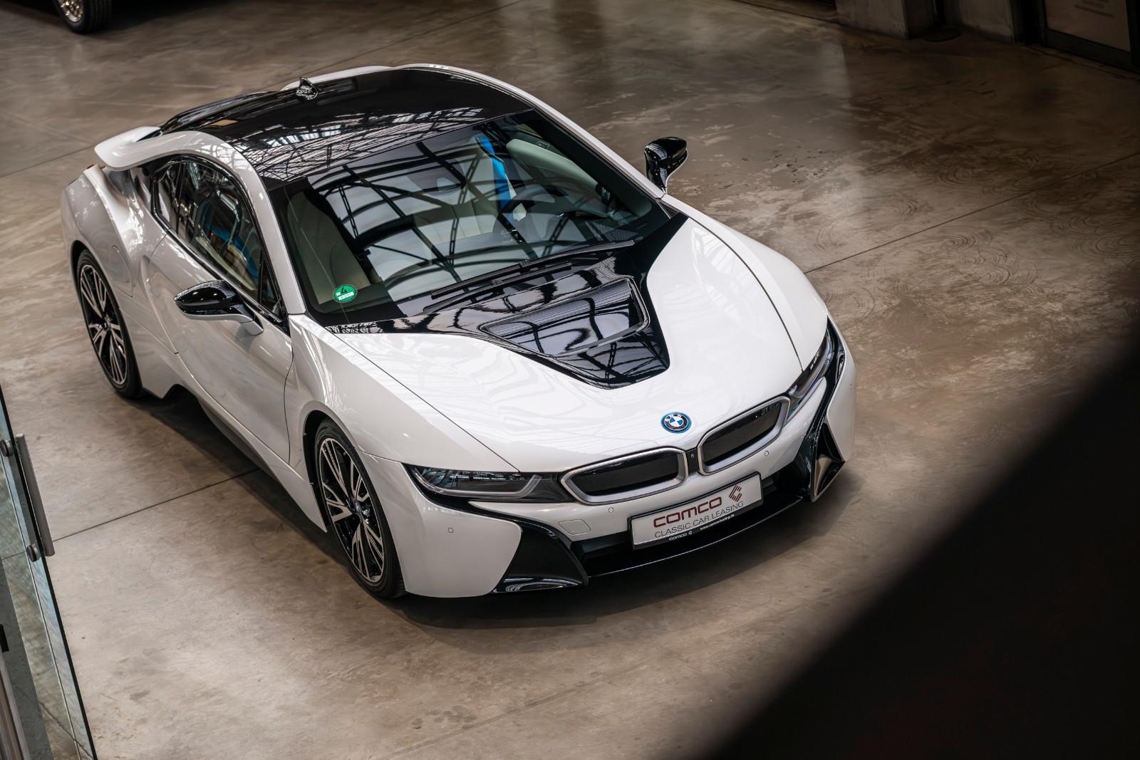 BMW i8 Coupe Pure Impulse