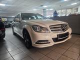 Mercedes-Benz C 180 C -Klasse T-Modell   CGI BlueEfficiency - Mercedes-Benz C-Klasse aus 2011: T Modell