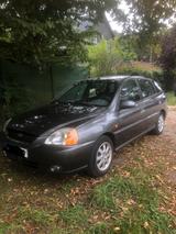 Kia Rio TÜV bis 01/2026 - gebrauchte Kia Rio aus dem Jahr 2002