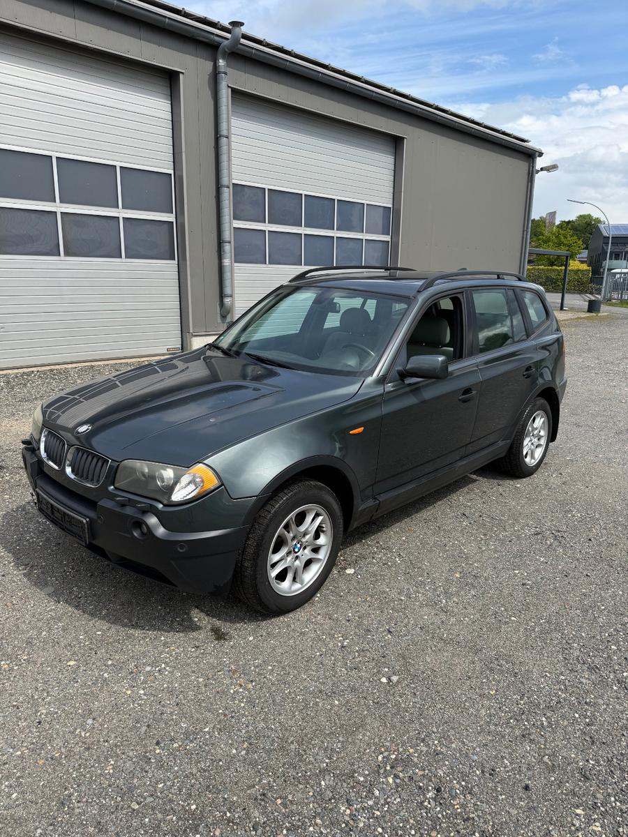 BMW X3 2.0d Panoramadach Xenon