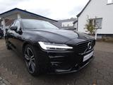 Volvo V60 Kombi B5 R-Design ACC Memory Leder LED 360°C - Volvo V60: Schwarz