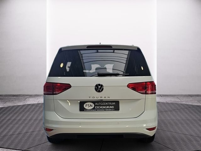 Fahrzeugabbildung Volkswagen Touran 1.5 TSI DSG Highline BLACK STYLE 7-SITZER