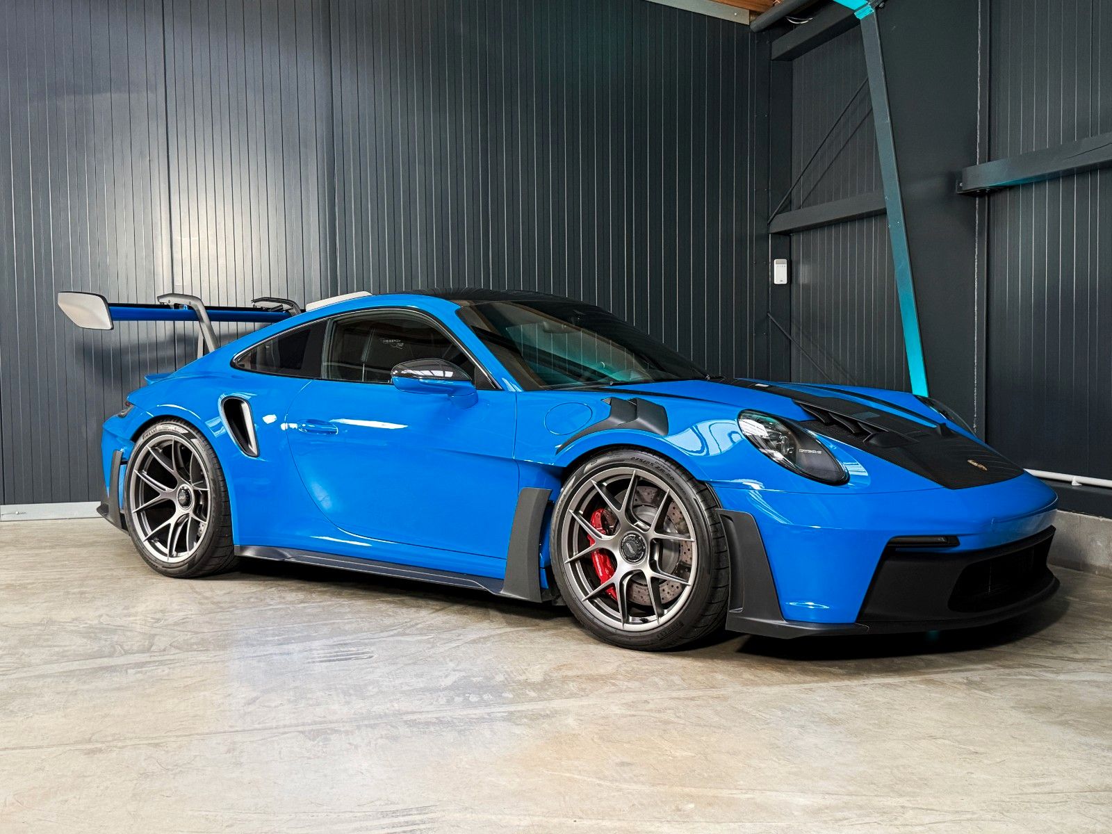 Fahrzeugabbildung Porsche 992 GT3 RS + Approved + Weissach + Sharkblue