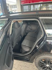Volkswagen Golf - 10