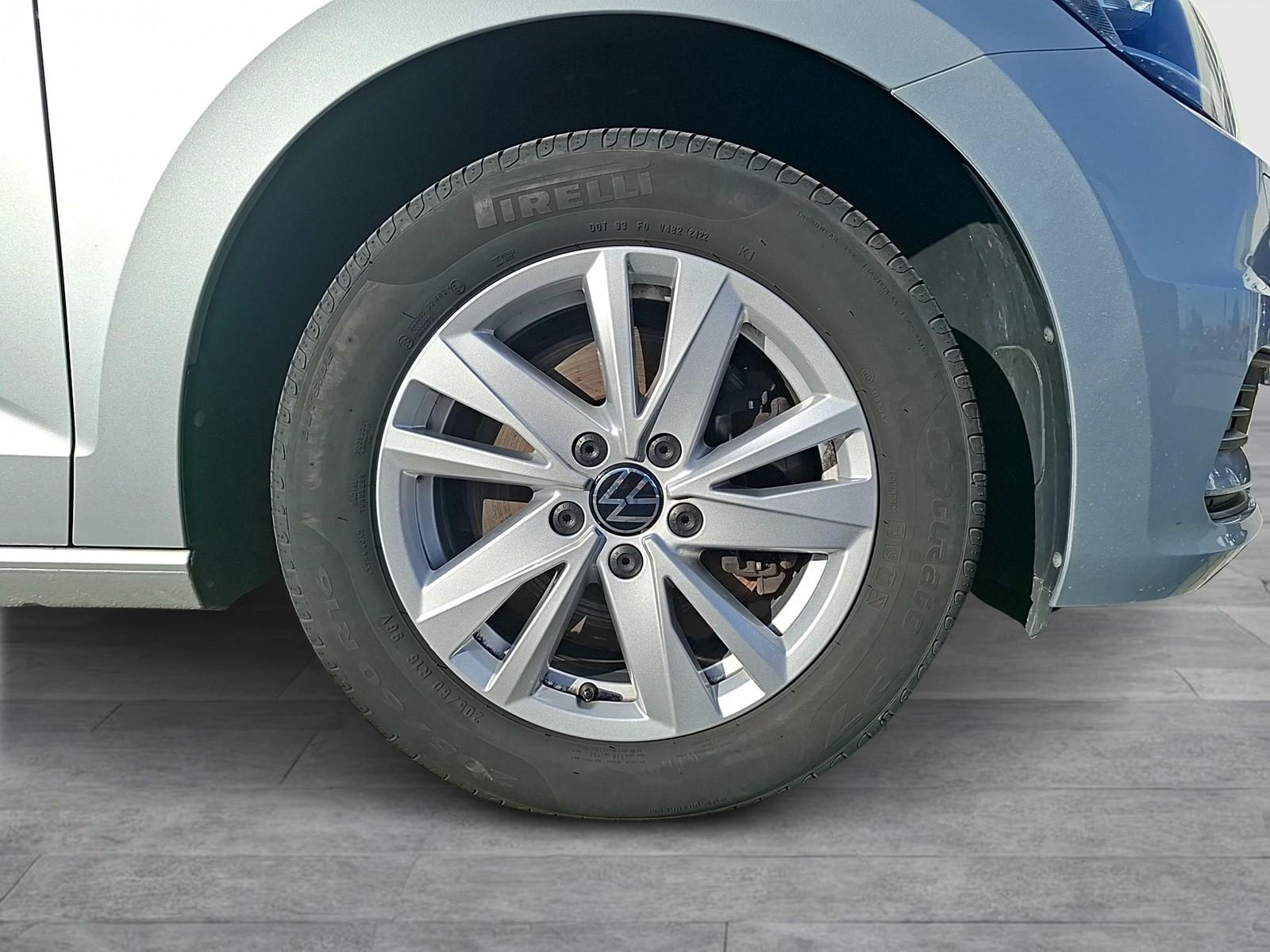 Volkswagen Touran TSI Comfortline LED AHK Navi ACC RFK SH, миниатюра 7