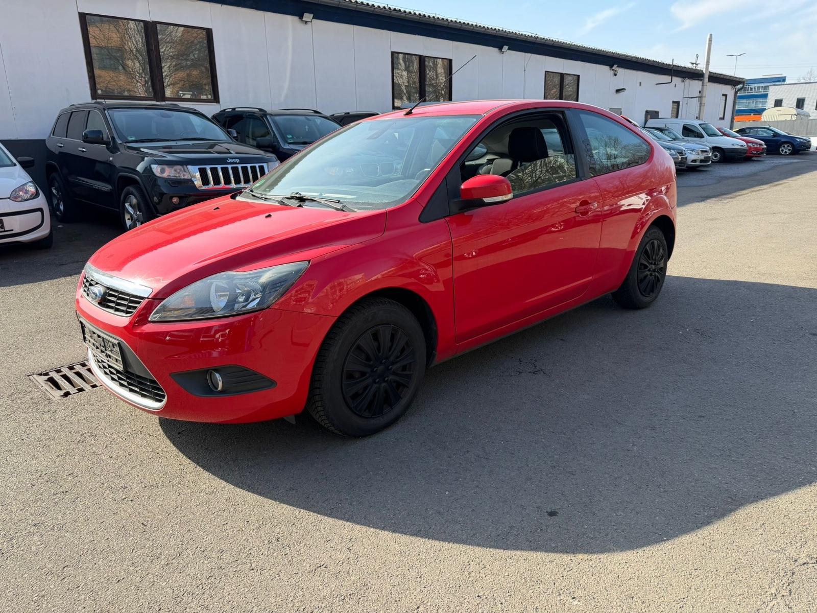 Ford Focus Lim. Titanium Sitzheizung 1Hand