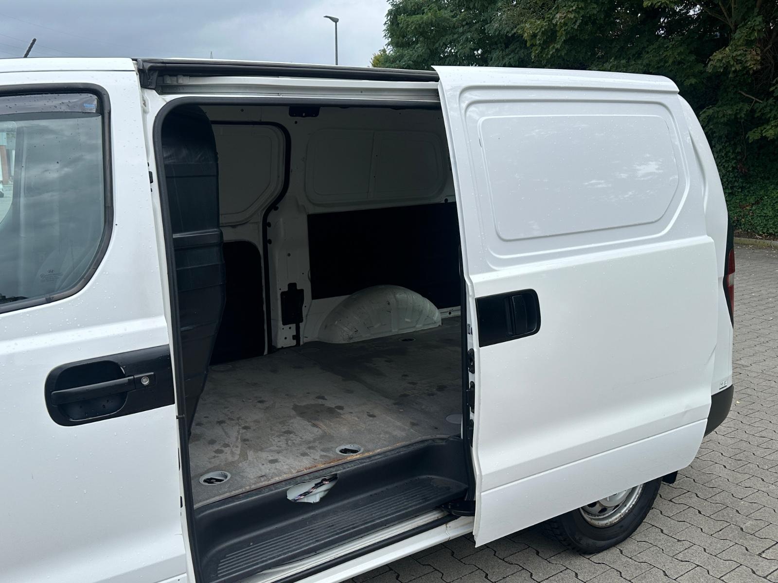 Hyundai H-1 Kasten*TÜV NEU*Doppel.Schiebetür*Elektr.Fen*