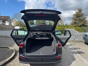Volkswagen Golf - 10