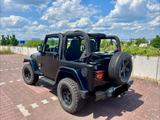 Jeep Wrangler Sahara 4.0 Automatik Sahara - Jeep Wrangler mit Benzin-Antrieb: 4.0