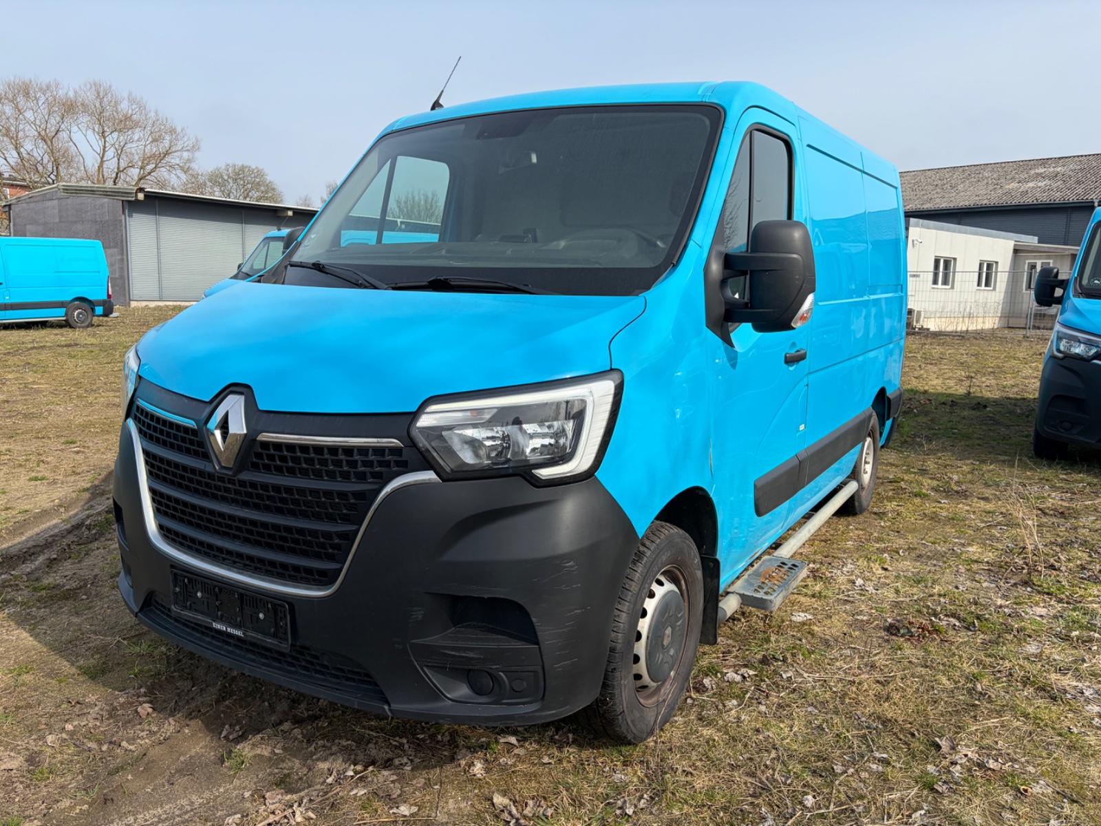 Renault Master IV T33 L1H1