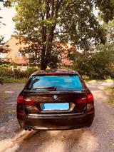 BMW 530d Touring A Luxury Line Luxury Line - BMW 530 Gebrauchtwagen in Hamburg