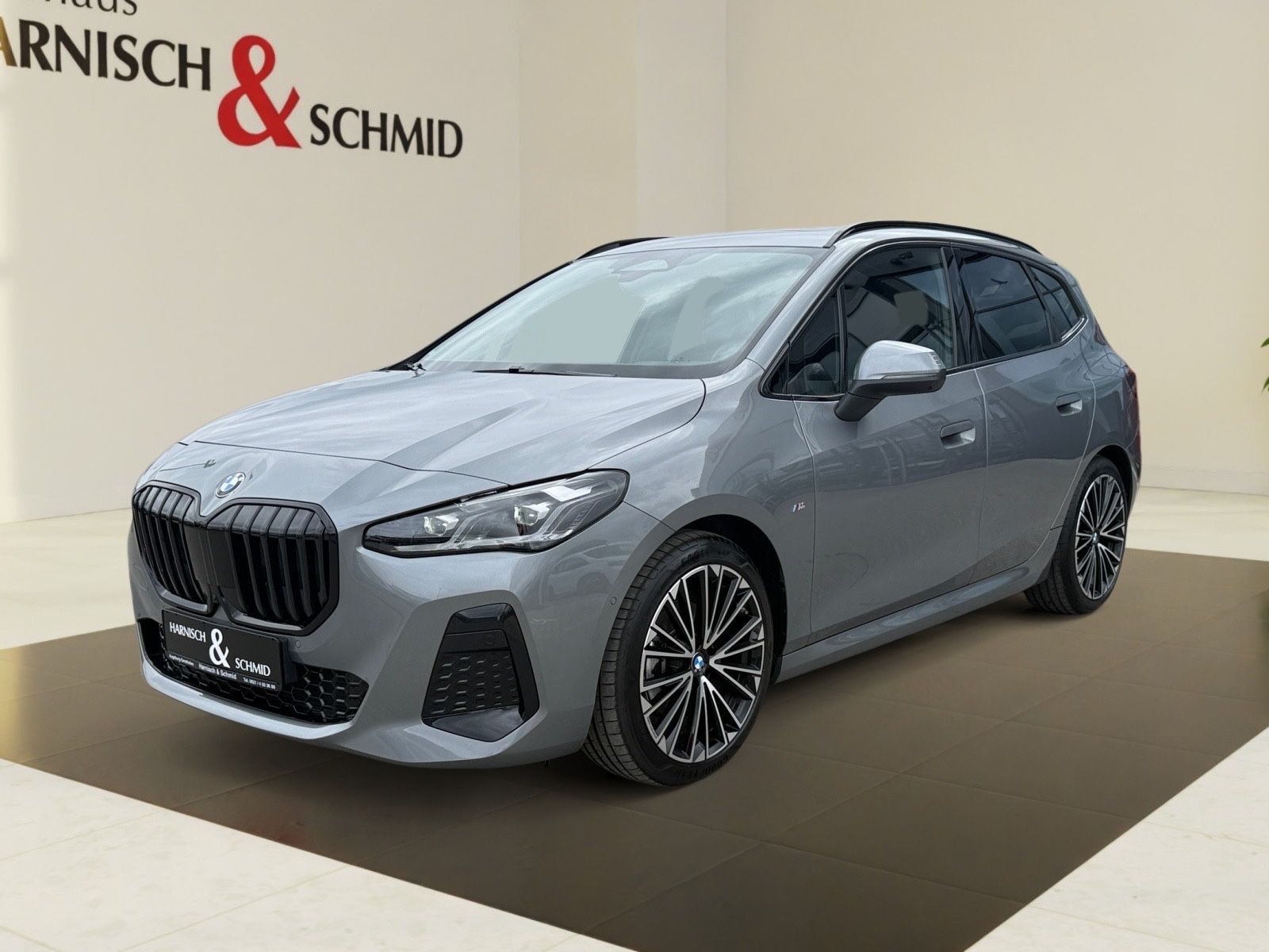 Fahrzeugabbildung BMW 2 Active Tourer 220 i M Sport