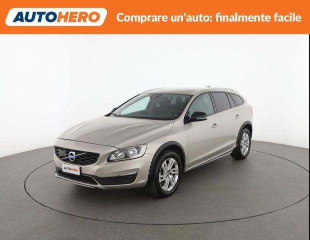 VOLVO V60 CC