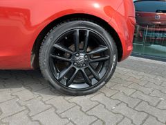 Fahrzeugabbildung Opel Corsa D 1.2 Color Edition AHK Klima SHZ