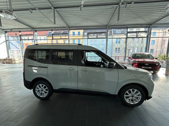 Ford Tourneo Courier Titanium AHK